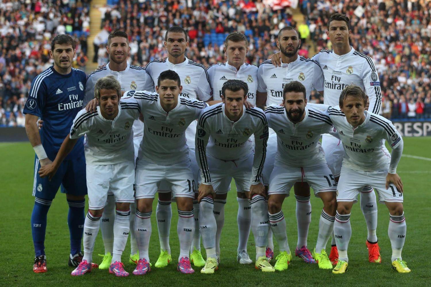 拜仁大胜巩固榜首