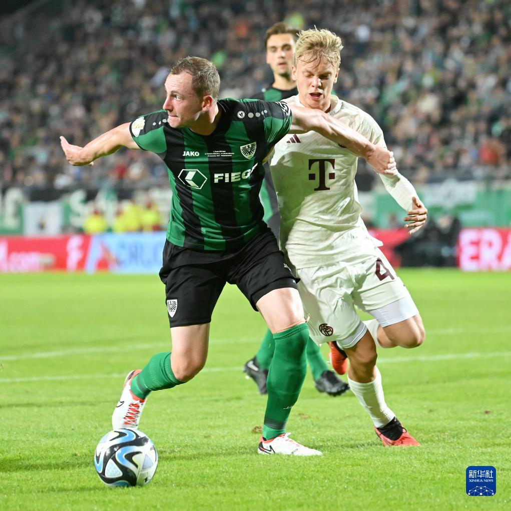 一家中餐馆在哈兰德光顾后推出同名套餐，包含烧鸭、叉烧及脆皮烧肉