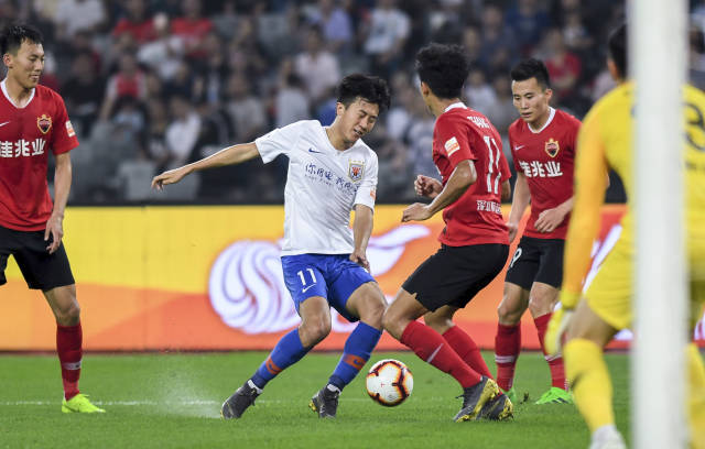 陈晋一妹妹代表香港队参加全运会空手道业余组，并最终夺冠