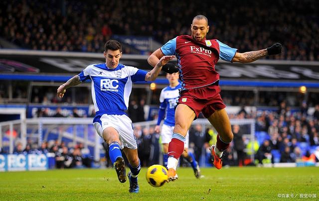 连续3场未首发，萨拉赫赛后发表激烈言论称被当成替罪羊，英媒曝利物浦选择支持斯洛特