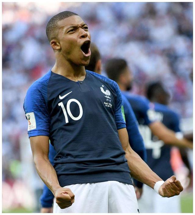 丹麦队防守稳固